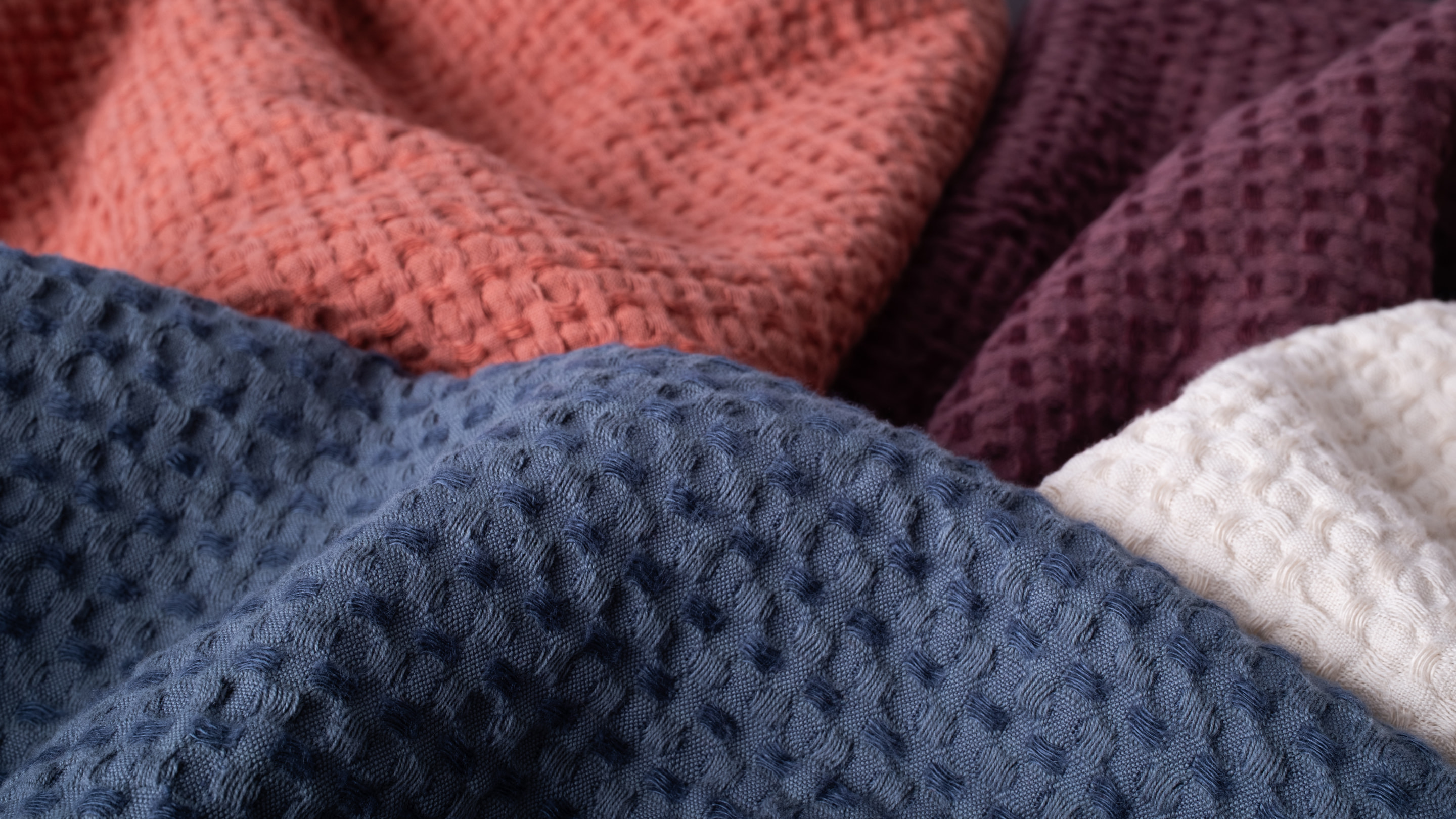 FLAX linen/cotton blankets