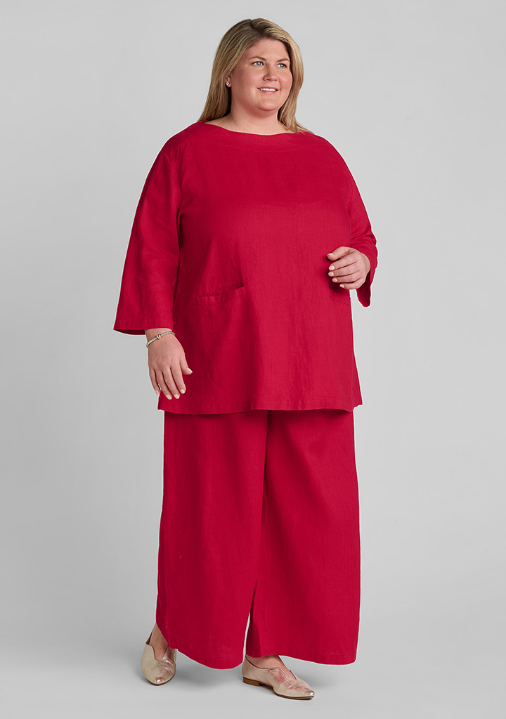FLAX linen shirt in red with linen pants in red