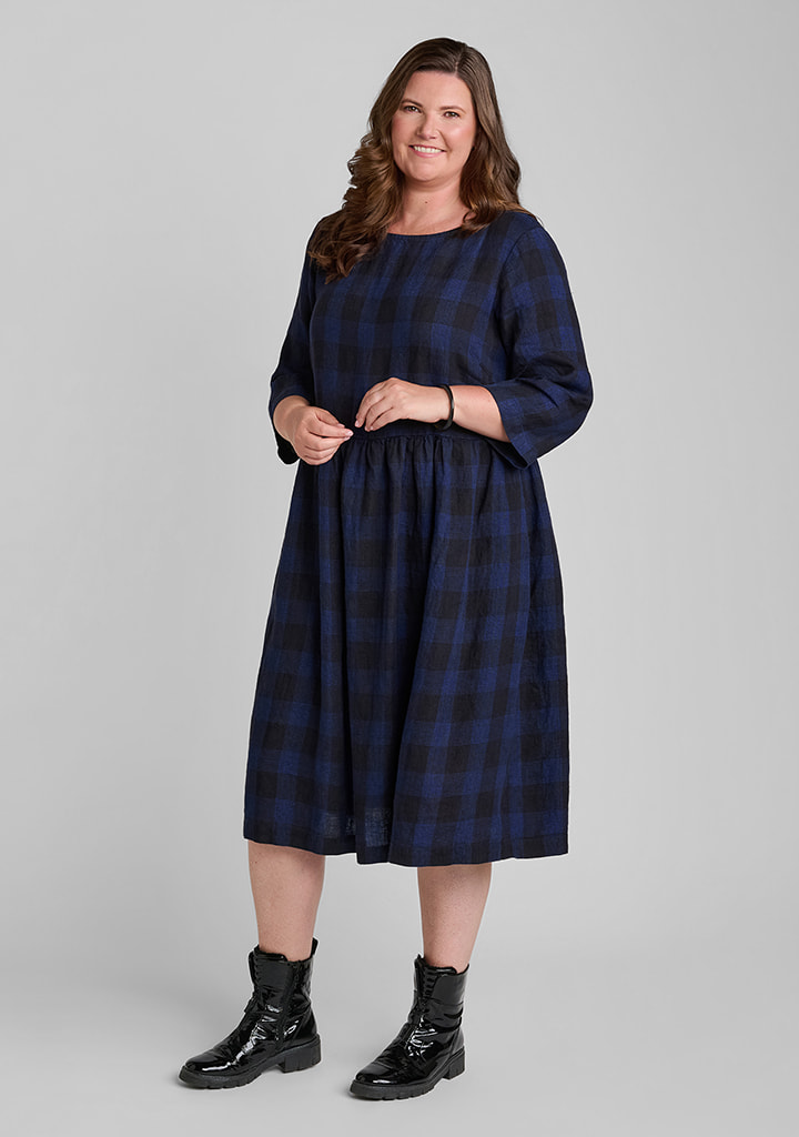 FLAX women's linen outfit featuring Jolie Dress in Navy Plaid